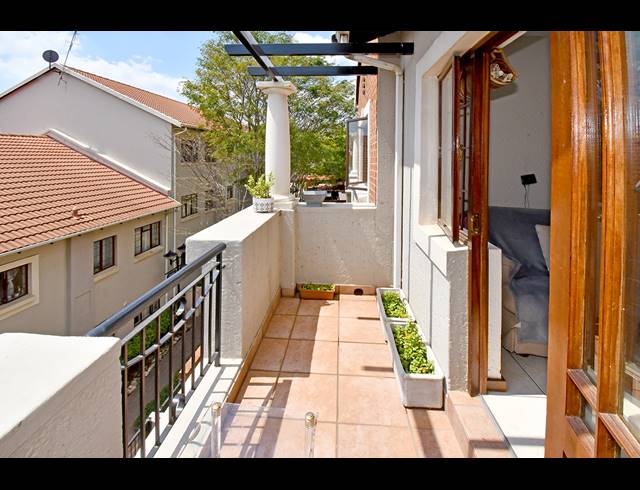 1 BEDROOM APARTMENT TO LET IN PAULSHOF